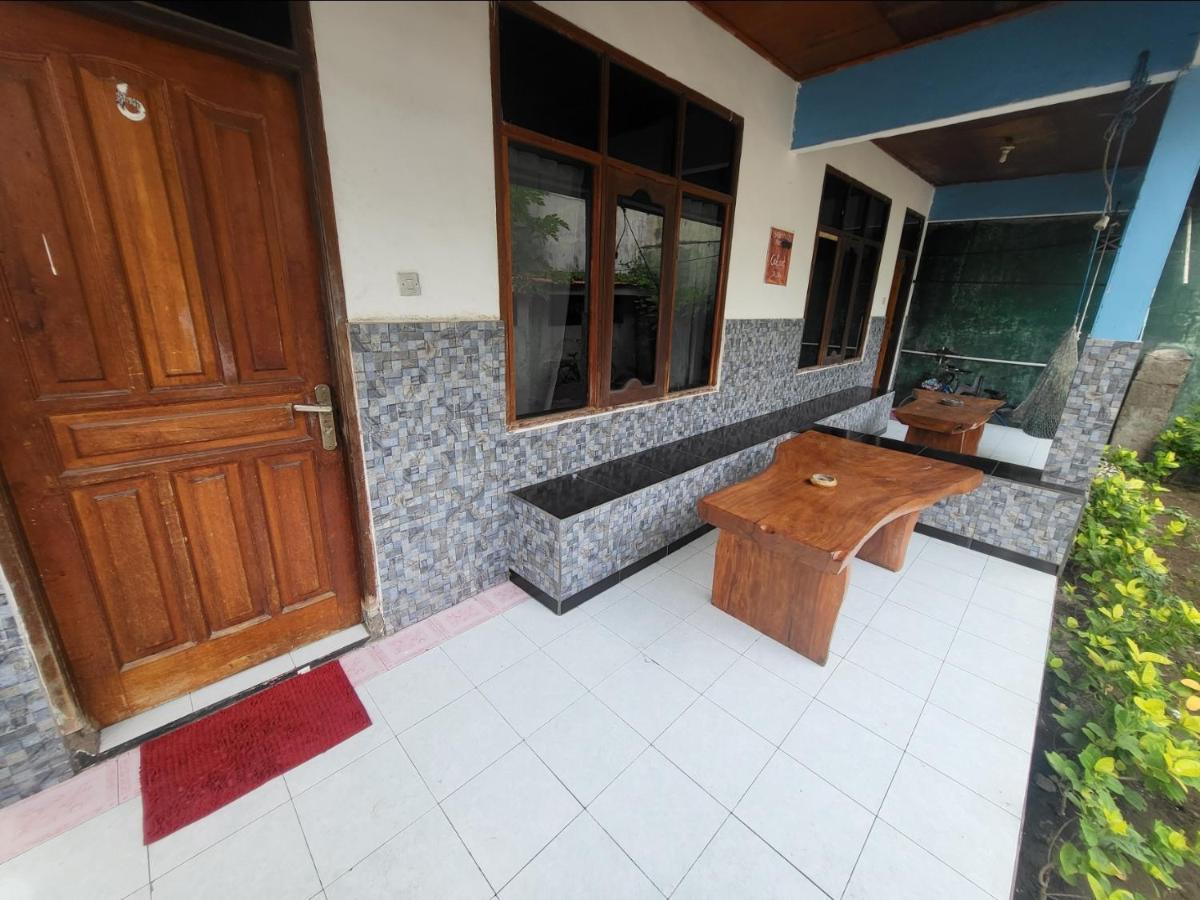 Coral Paradise Apartment Gili Trawangan Exterior photo